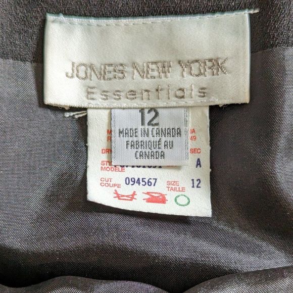 Jones New York Long Black Skirt Size 12 mid sized rear slit - Picture 4 of 9